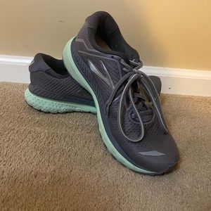 Brooks Adrenaline GTS 20